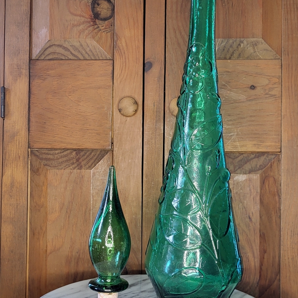 Empoli Green Glass Bottle - Picture 12 of 12